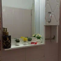 اینه و روشویی