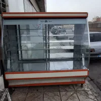 ویترین خشک یخچالی درحد نو طول ۲متر ارتفاع ۲متر