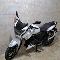 اپاچی 180 93