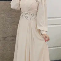 لباس کرم رنگ زیبا