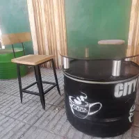 میز و صندلی