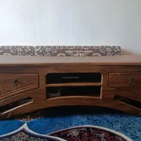 میز تلویزیون سالم در حد نو
