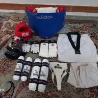 لباس مبارزه تکواندو