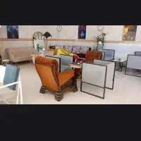 مبل قهوه ای