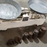 ترازوی پنج کیلویی