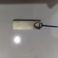 فلش ۶۴ گیگ