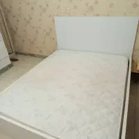 تخت دو نفره