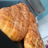 نون شیرمال کیک خانگی تازه محلی