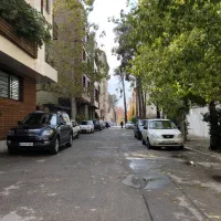 منزل دربست در از حیاط دو خوابه خیابان شمس