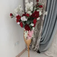 گل و گلدان