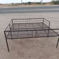 خریدارتخت فلزی حیاطی هستم