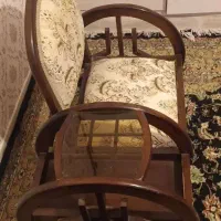 میز تلفن کاملا سالم و تمیز