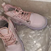 پوتین|کفش و لباس بچه|رشت, ساغری سازان|دیوار