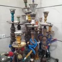 تخت وقلیان