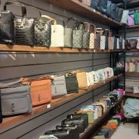 فروش عمده و تک کیف و ساک های مسافرتی