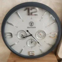ساعت دیواری جهت فروش
