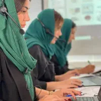 کارشناس فروش خانم (حقوق+پورسانت+بیمه)
