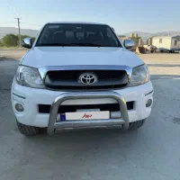تویوتا هایلوکس