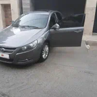 جک j5 مدل ۱۳۹۴ در حد