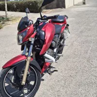 آپاچی 200