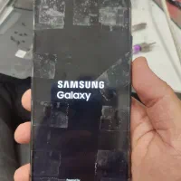 کارگاه تعویض انواع مدل های LCD سامسونگ و شیاومی