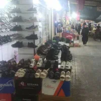 تجاری سر اصلی بازار