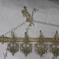 رخت آویز برنز
