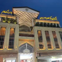 مغازه  تجریش  قائم  ۱۲  متر  ( پوشاک زنانه )