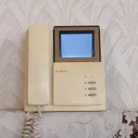آیفون تصویری سیاه سفید