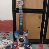 گیتار کاملا نو بدون خط نو نو
