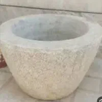 یانه سنگی قدیمی .