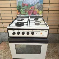 اجاق گاز و فر گاز مارک آردل خونگی سالم و تمیز