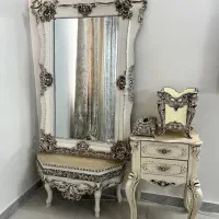 آینه قدی با میز