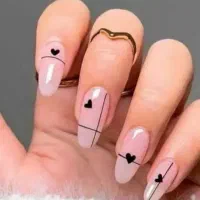 کاشت ناخن و آموزش