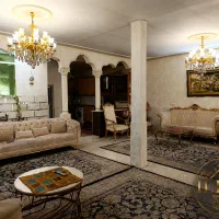 ویلایی دربست 200متر/ماشین رو/ حیاط اختصاصی