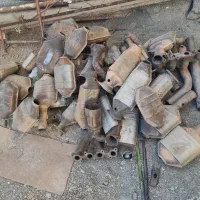 خاک و کاتالیزور