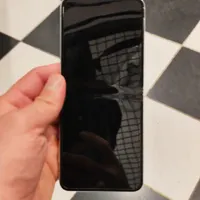 سامسونگ Galaxy Z Flip5 با حافظهٔ ۲۵۶ گیگابایت