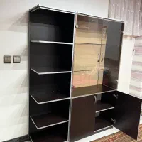 ویترین  اداری