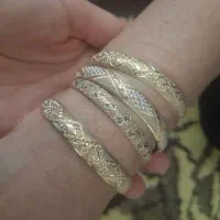 النگو طلا به قیمت تابلو