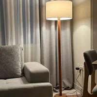 آباژور، آباژور ایستاده، آباژور کنار سالنی،۱۷