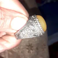 یک انگشترشرف شمس