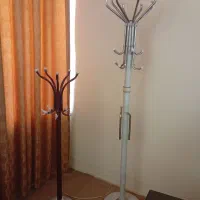 چوب لباسی پایه سنگی