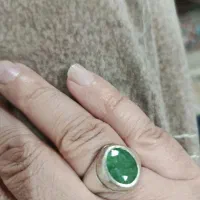 انگشتر نقره نگین زمرد