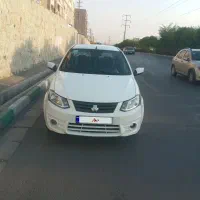 ساینا مدل ۴۰۰