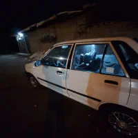 پراید سفید