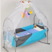 گهواره نوزاد و کودک نو باز نشده