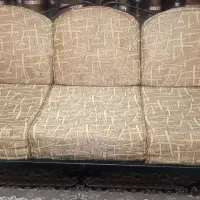 مبل فلزی