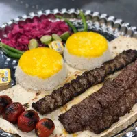 تخته کار و کمک اشپز و قلیان زن