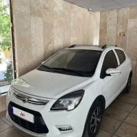 لیفان X50 اتوماتیک کم کار