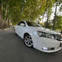 جیلی سفید بیرنگ / دنا ۲۰۷ جک بسترن لیفان پارس